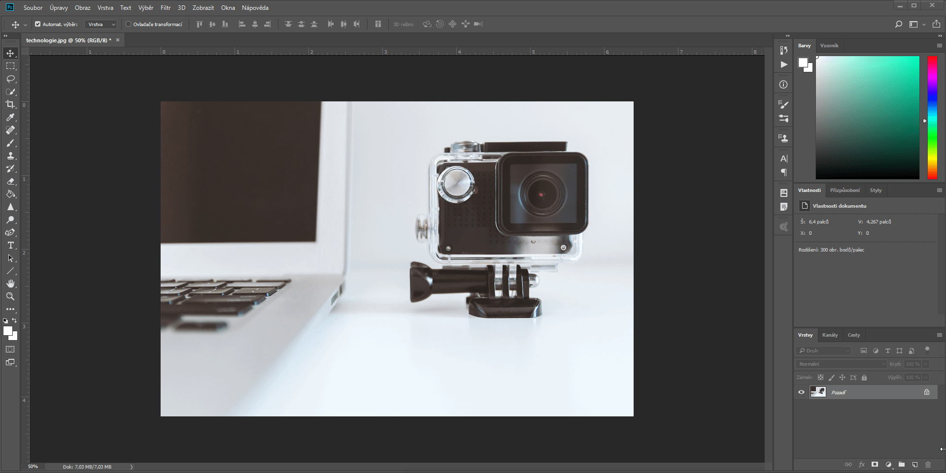 Postup pre aplikáciu filtra Chytré zostrenie v Adobe Photoshop - Základy Adobe Photoshop
